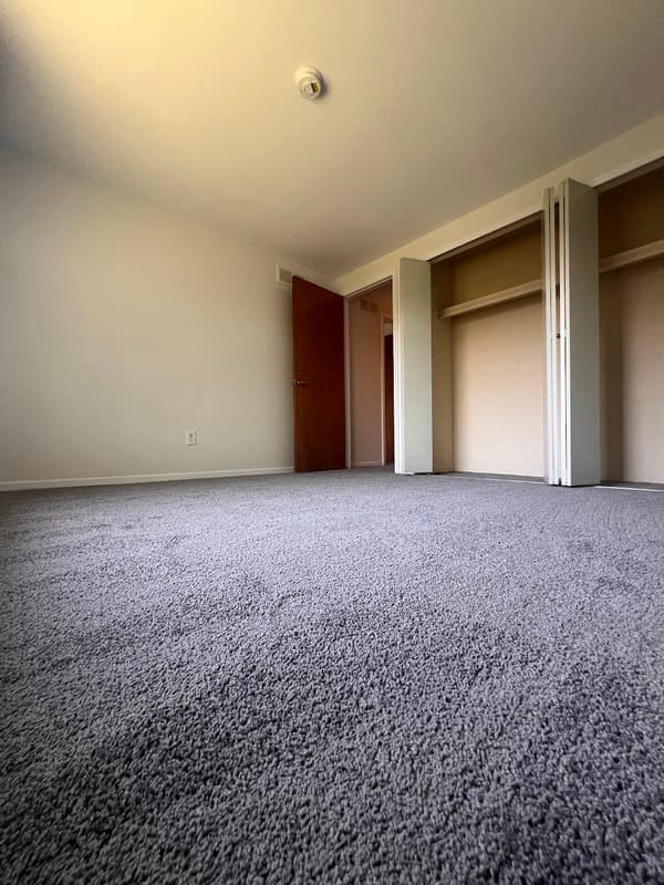 Southfield House: 26716 Summerdale - 1
