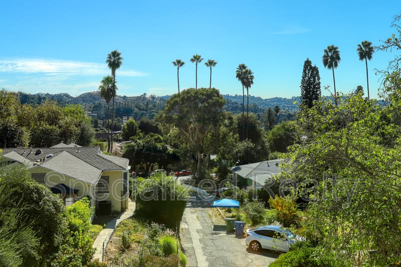 Los Angeles House: 1827 Hill Drive