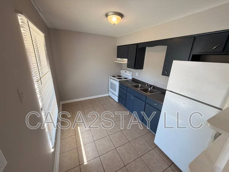 Louisville Condo: 1730 Tempest Way