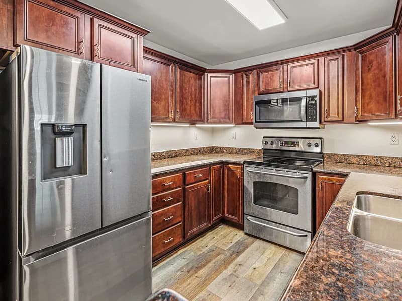Oceanside Condo: 506 Canyon Dr