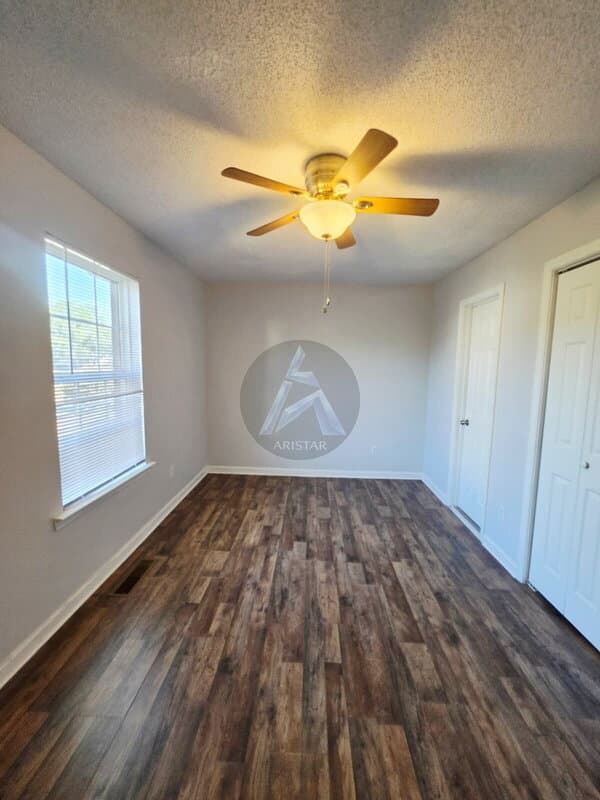Cartersville Townhome: 17 Middlebrook Dr