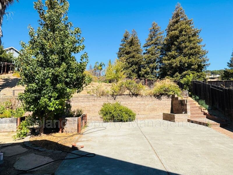 Fairfield House: 2444 Mainsail Ct.