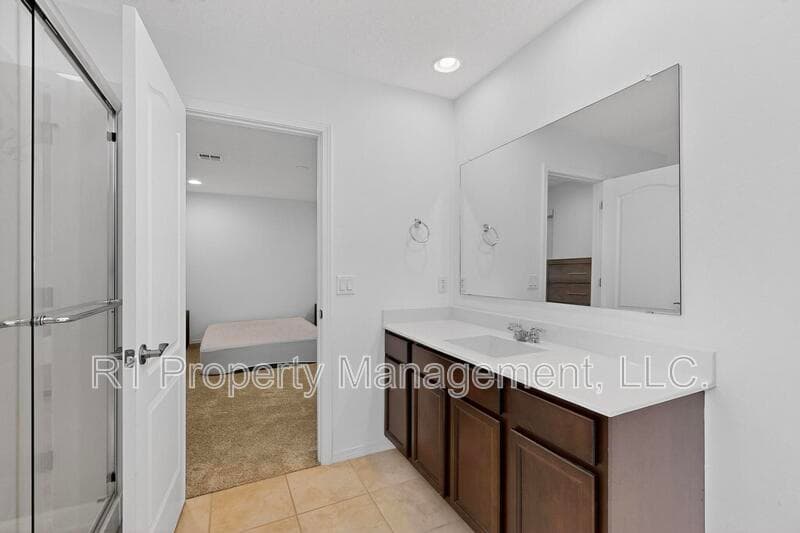 Rio Rancho House: 108 Hue Street