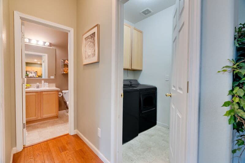 Portland House: 16552 Northeast Pacific Terrace