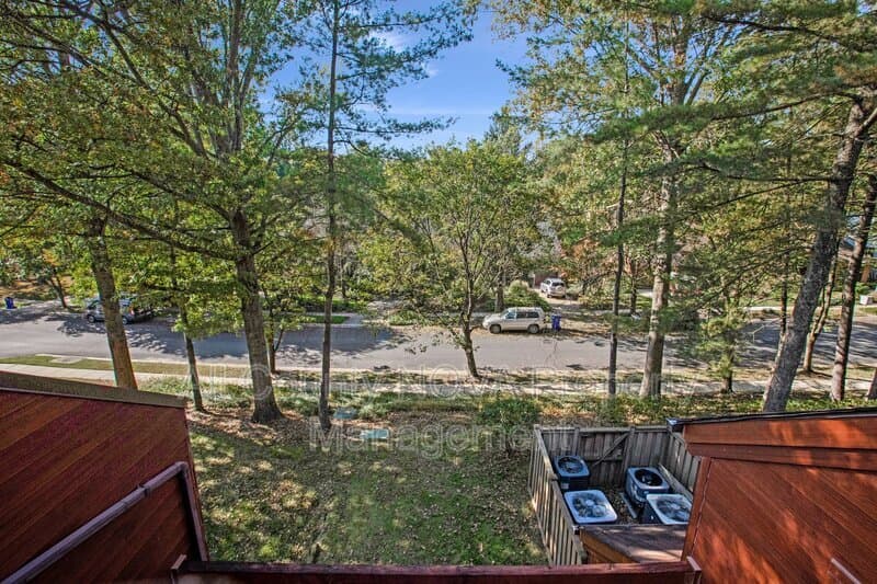 Columbia Condo: 7505 Weather Worn Way