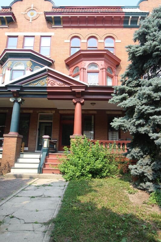 Baltimore Condo: 2842 St. Paul St.