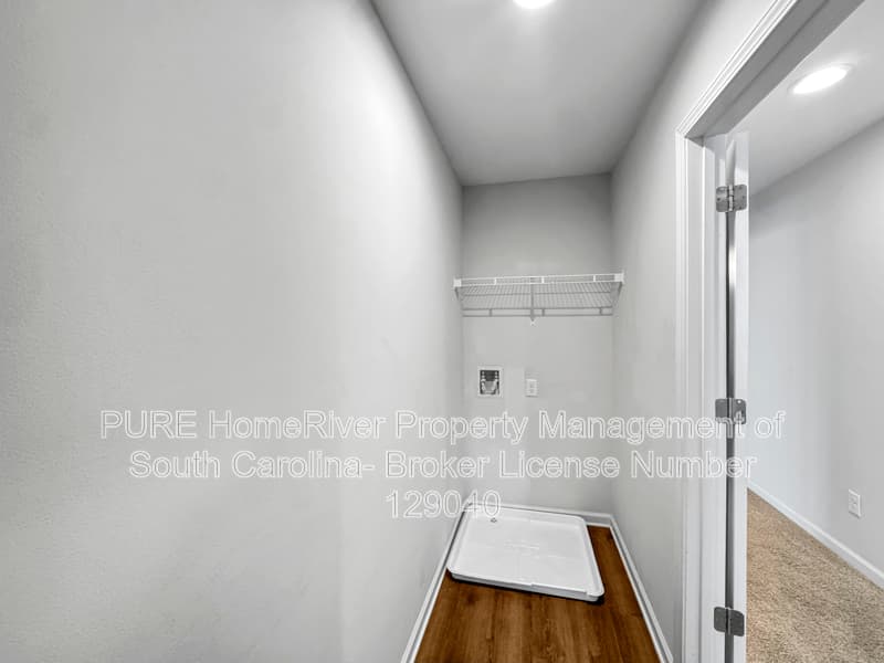 Sumter House: 355 Niblick Dr