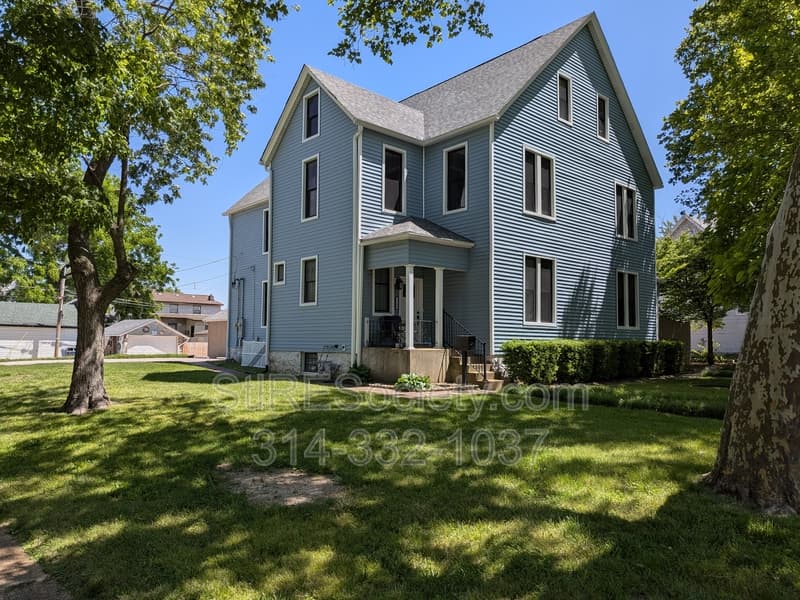 St. Louis Condo: 2206 Blendon Pl.