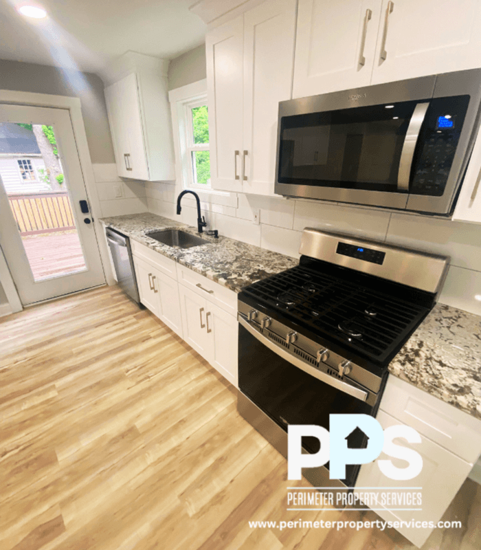 Marietta House: 254 Carruth Dr SE