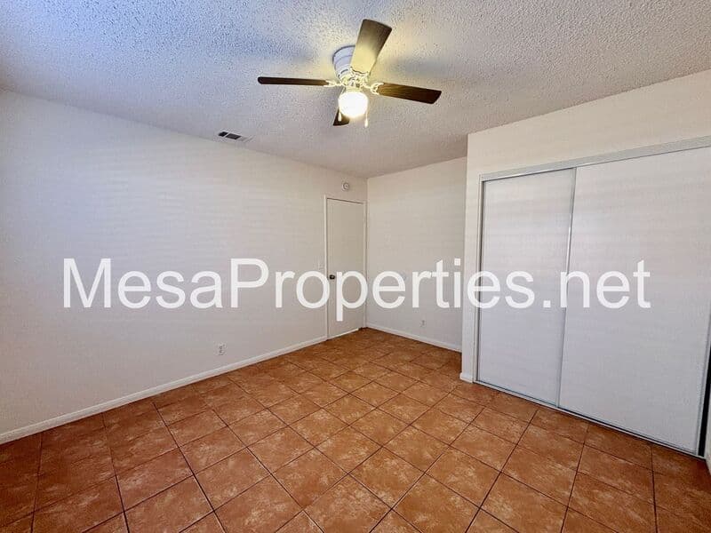 Apple Valley Condo: 21480 Laguna Rd.