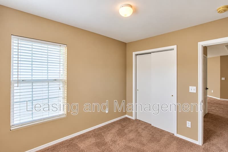North Charleston House: 8811 Kellum Drive