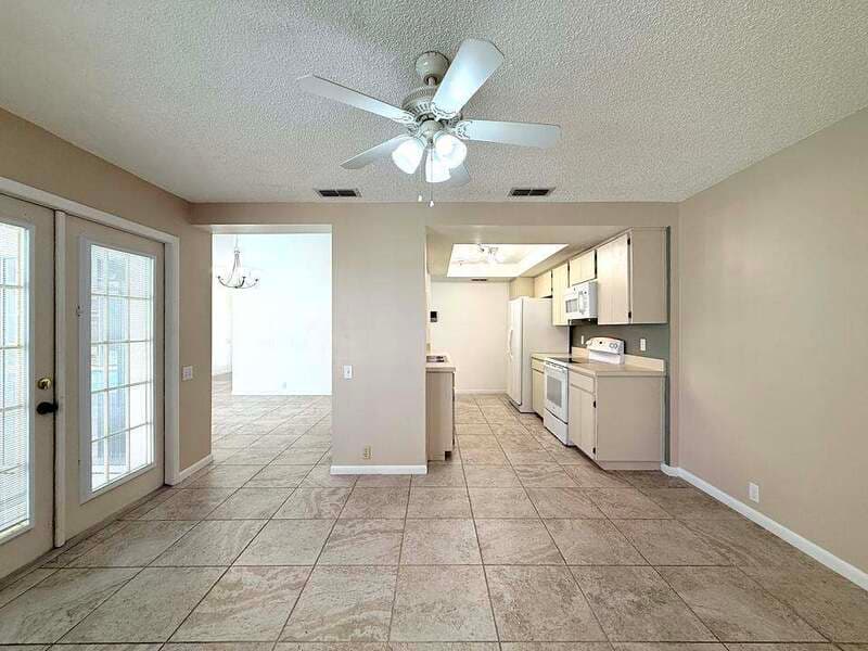 Hudson House: 13636 Dunwoody Court