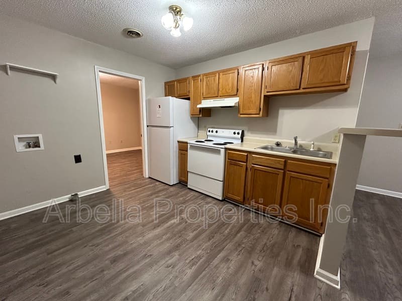 Johnson City Condo: 1909 Cherokee Rd