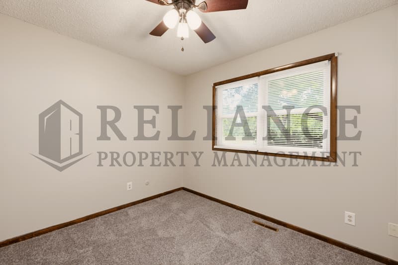 Haysville House: 428 Peach Tree Lane