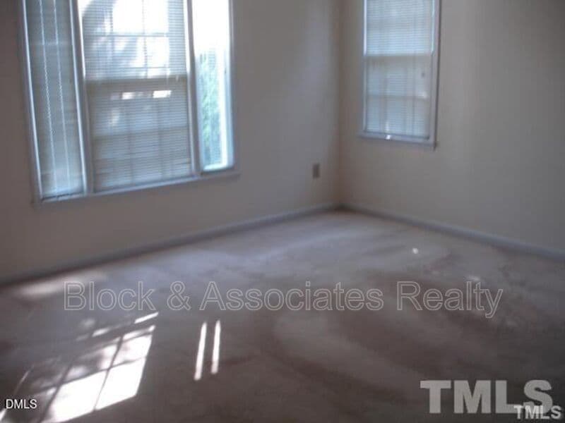 Cary House: 311 Wax Myrtle Ct.