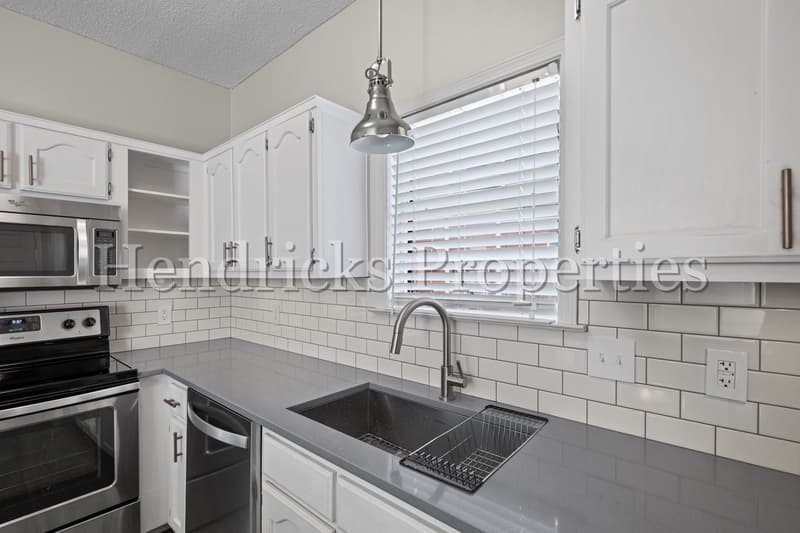 Memphis House: 8697 Citrus Bend Drive