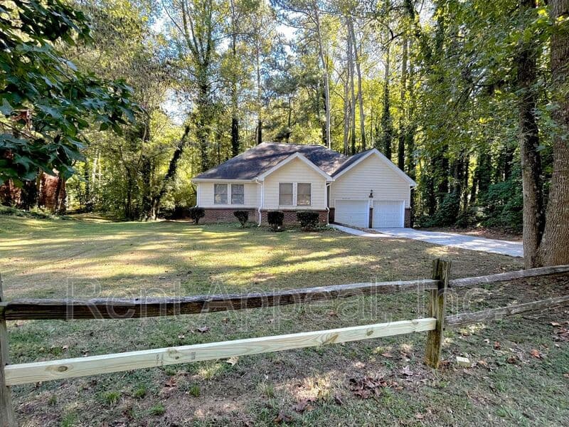 East Point House: 2658 Rolling Brook Trail