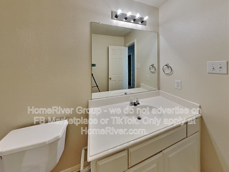 Frisco House: 10446 Red Clover Dr