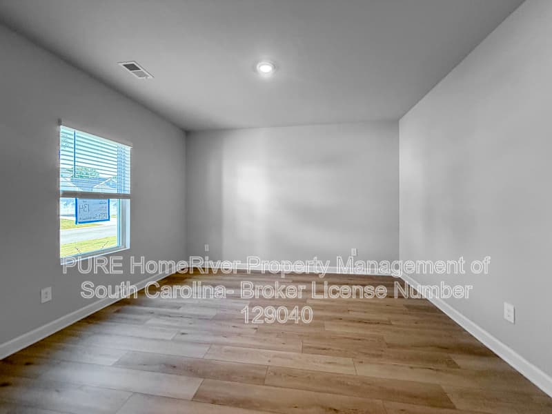 Moore House: 1529 Switchback Cir