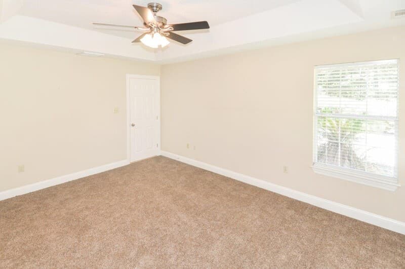 Richmond Hill House: 3 Oak Creek Court