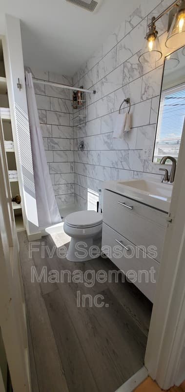 Burlington Condo: 94 North Winooski Avenue - 2