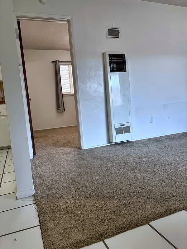San Diego Condo: 3920.5 Sequoia Street