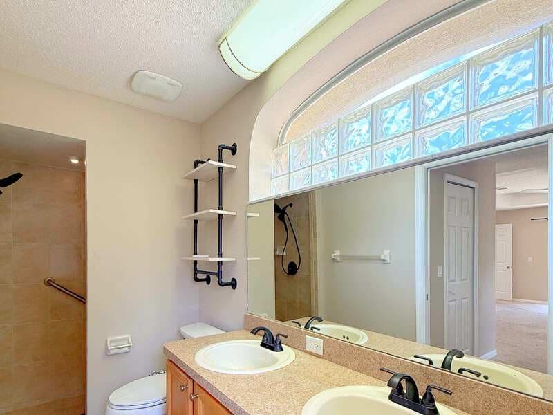Weeki Wachee House: 10300 Noddy Tern Road