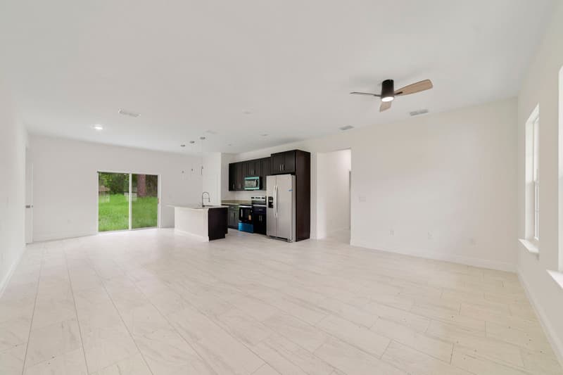 Citrus Springs House: 3355 W Marie Dr