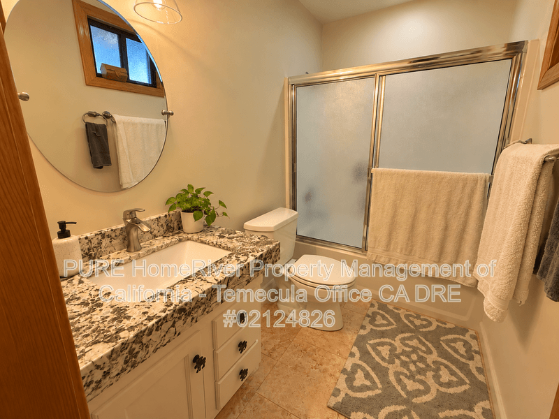 Mountain Center House: 60766 Table Mountain Rd