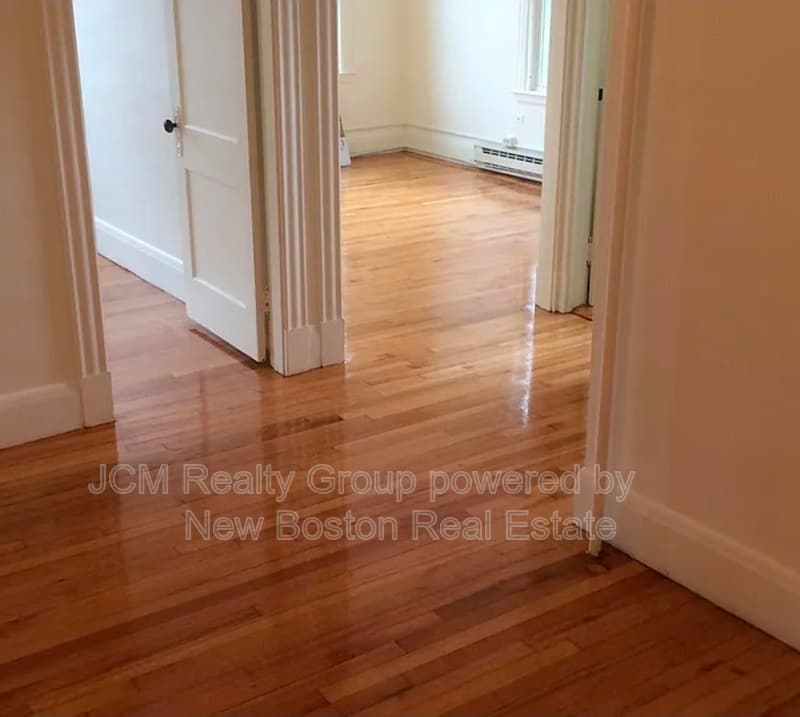 Lynn Condo: 203 Lewis St