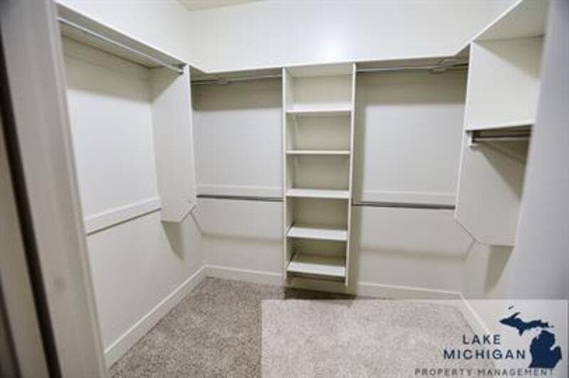 Byron Center House: 8965 Plantation Drive Southwest