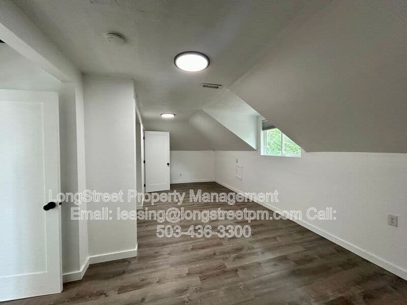 Portland House: 3520 SE 7th Ave