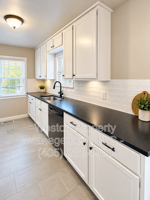 Oklahoma City House: 2725 Northwest 64th Street