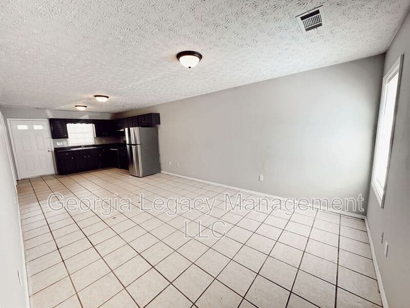 Cleveland House: 896 Campbell Street