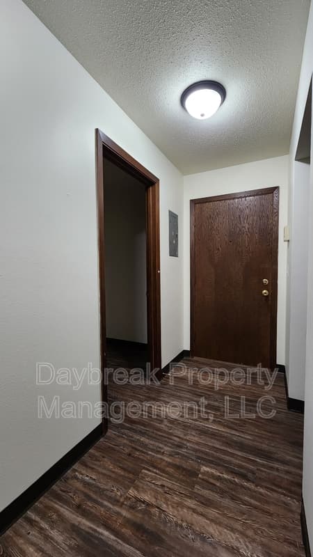 Fargo Condo: 507 11th St S - 104