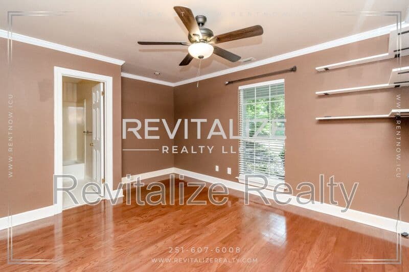 Mobile House: 2949 Cloverland Ct