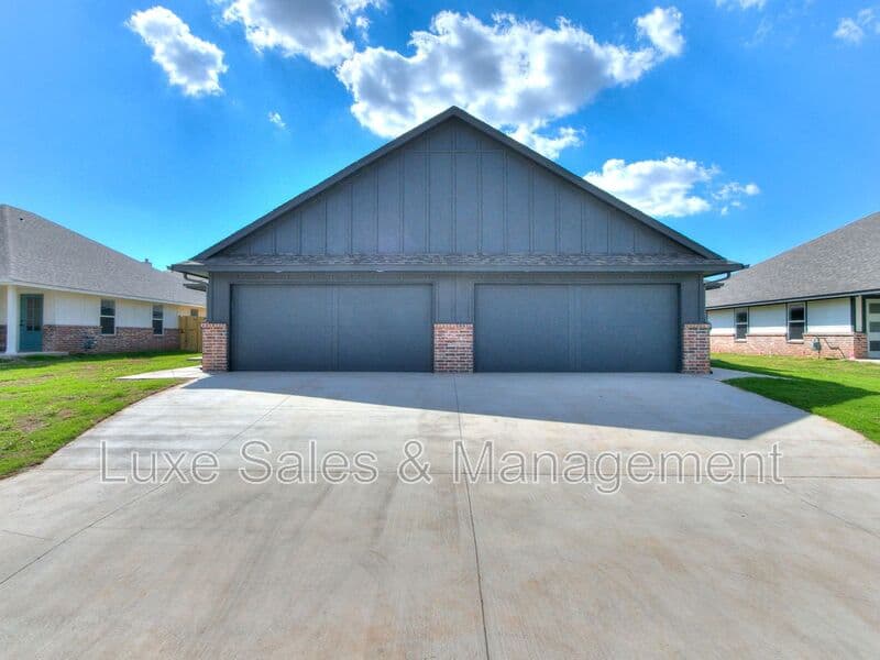 Oklahoma City House: 10515 Lawson Place Rd