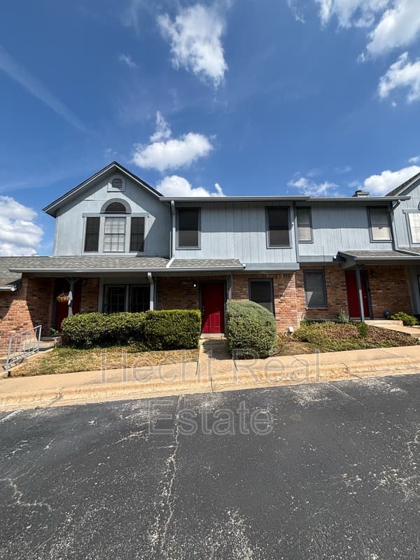 Austin Condo: 1411 Gracy Farms Lane