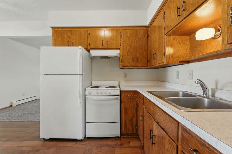 Hamburg Condo: 450 Brad Street