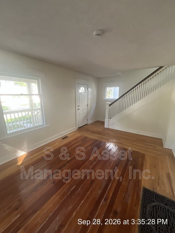 Lansing House: 1516 Vine Street