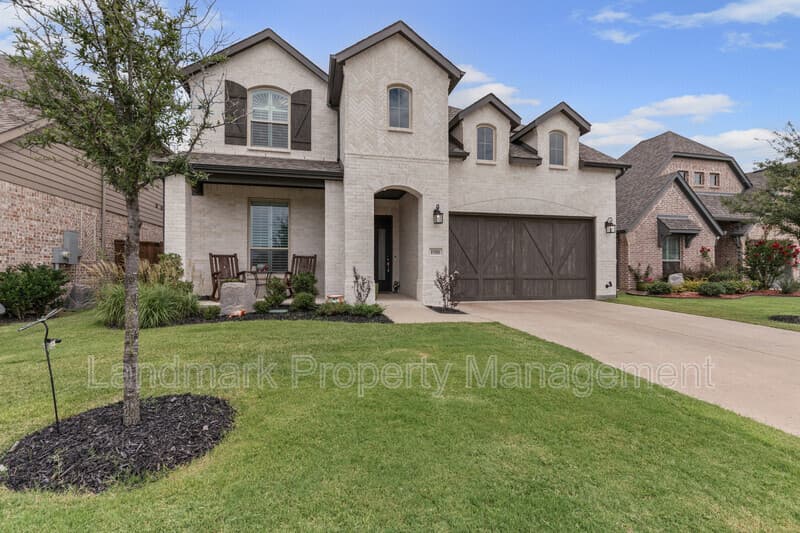 Mansfield House: 1501 Misty Pasture Way