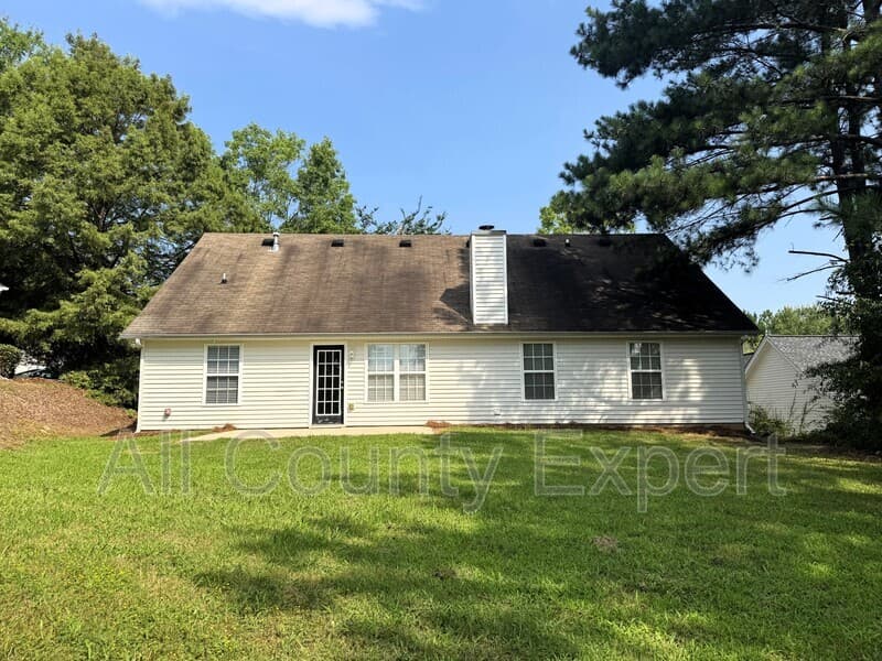 Lawrenceville House: 1277 Poison Oak Ct