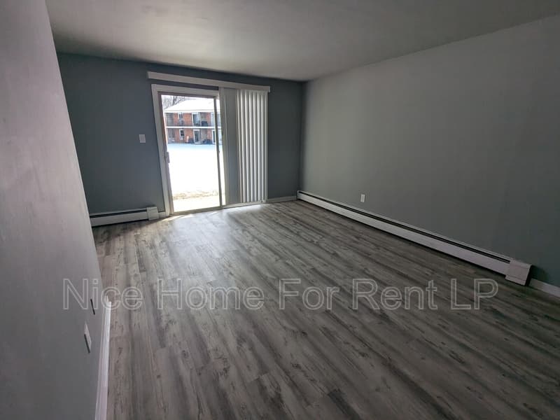 Pennsville Township Condo: 20 Fort Sumpter Road - Apt F3