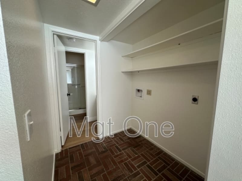 Lake Forest Condo: 26402 Kilkarney  #18