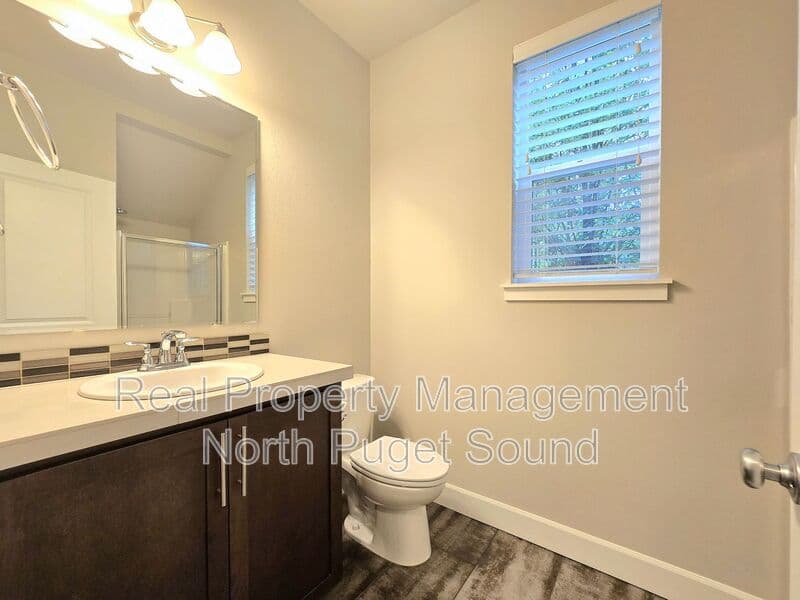 Marysville House: 8432 75th St NE