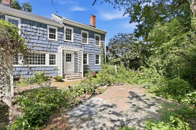 Princeton House: 4521 Province Line Rd