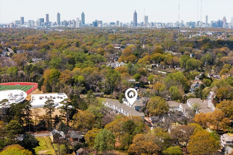 Atlanta House: 2369 Rover Court