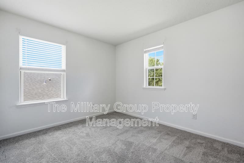 Orange Park House: 391 Hepburn Rd