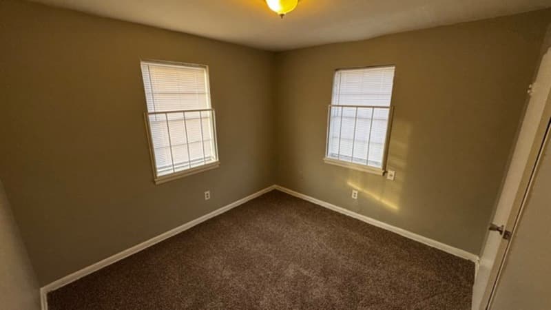 Memphis Condo: 832 Whitford Pl