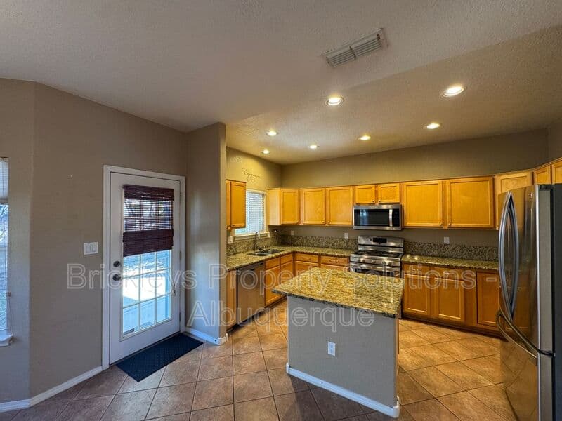 Albuquerque House: 7131 Wild Olive Ave NE